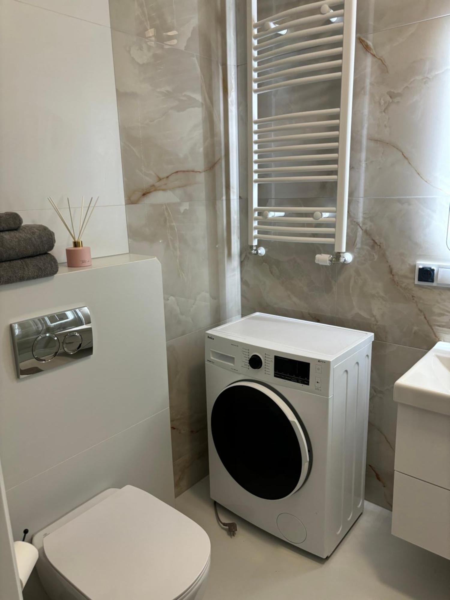 Apartamenty Polanowscy Apartament Blisko Morza Kollataja 7A Kołobrzeg Exteriör bild